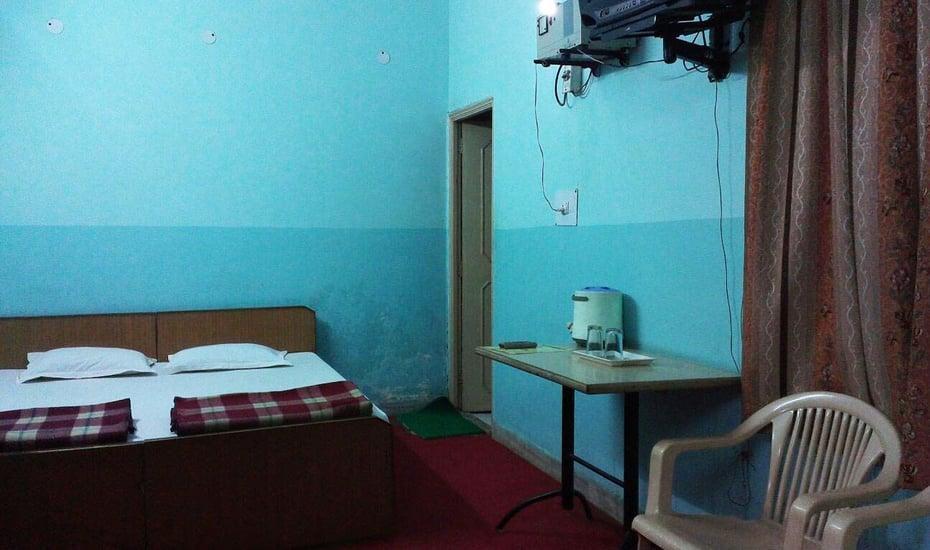 Krishnam Guest House Mathura Exterior foto